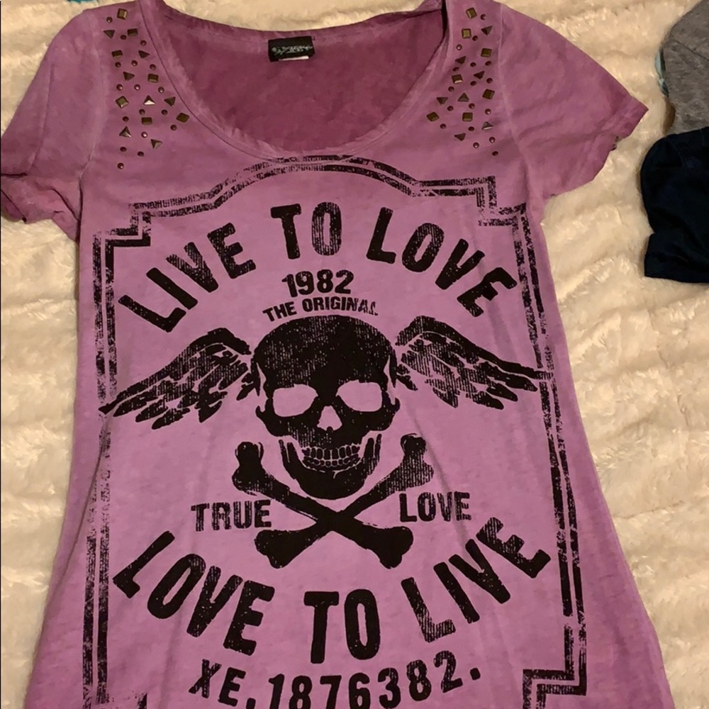 Womens scoop neck tee